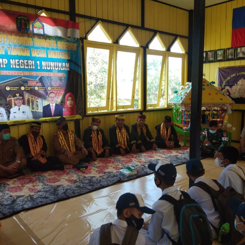 Sekolah Penggerak, SMP 1 Nunukan Gelar Projek Pertama di Rumah Adat Tidung Binusan