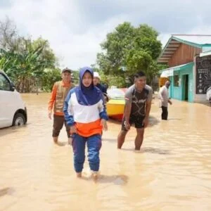 Bupati Nunukan Tinjau Langsung Lokasi Banjir dan Salurkan Bantuan