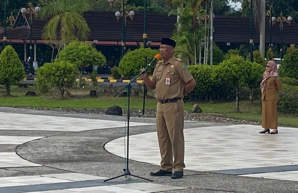 Kaharuddin Ajak Pegawai Pecahkan Rekor MURI dengan Berpartisipasi pada Senam Yameto